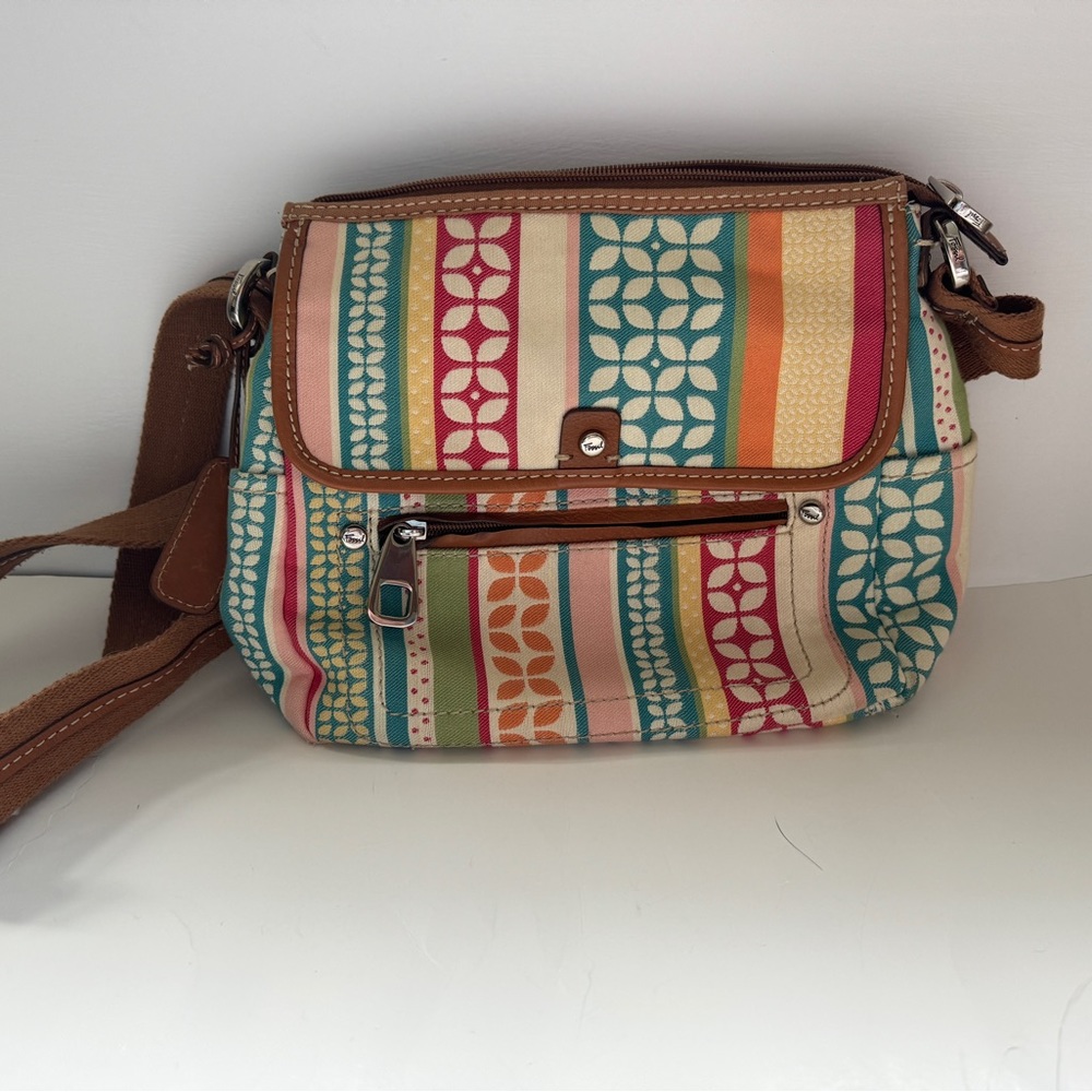 Fossil Pocketbook EUC - Picture 2 of 12